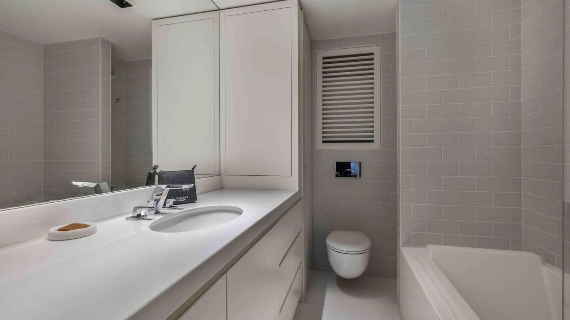 Apartmán Courchevel : Appartement 2 Chambres Avec Parking Et Wifi - Fr-1-563-160
