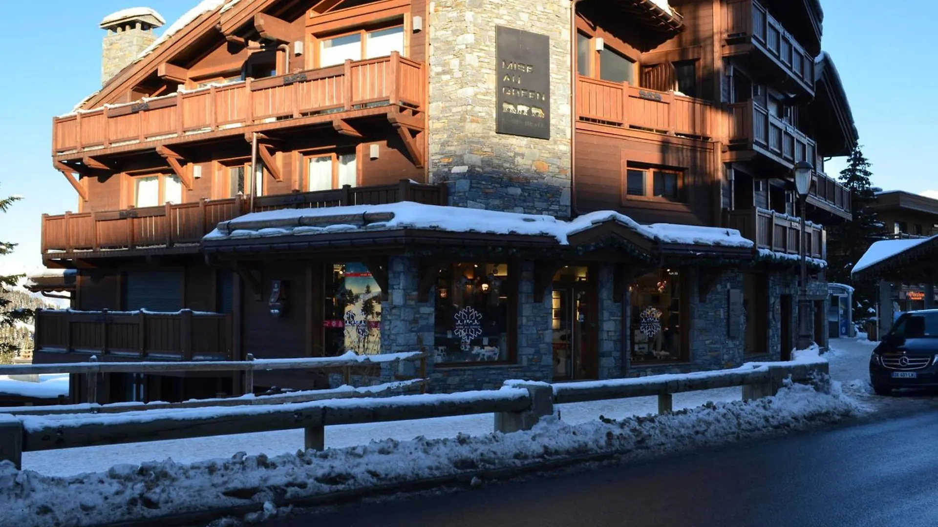 Courchevel : Appartement 2 Chambres Avec Parking Et Wifi - Fr-1-563-160 Francie